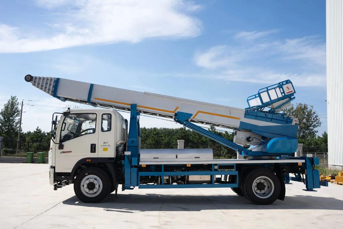 新村镇云梯上料车租赁费用