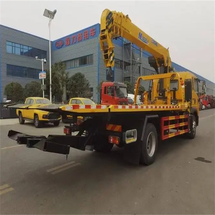 新村镇附近小随车吊出租电话，轻松解决搬运烦恼