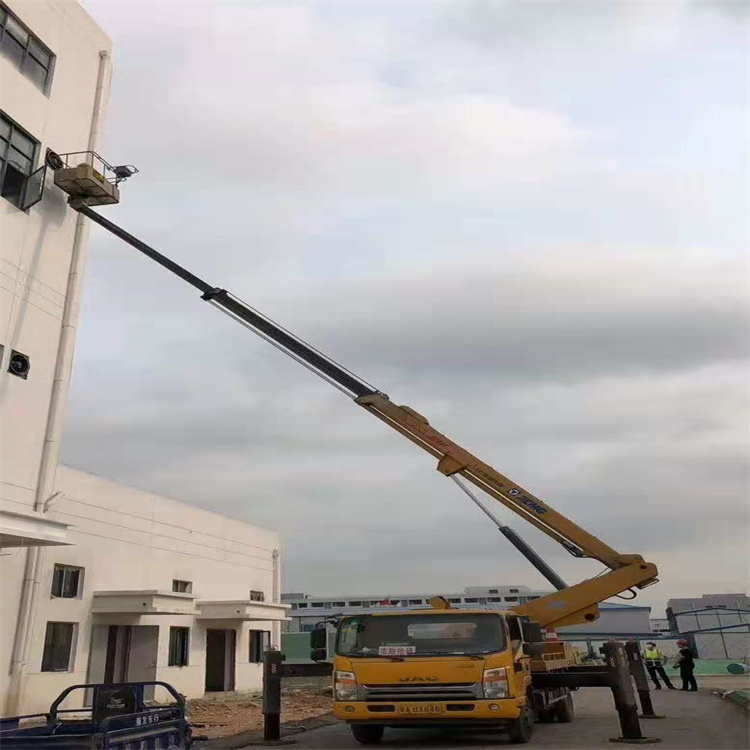 新村镇附近高空车出租|市政施工/设备安装专用|随叫随到|亿立达设备租赁