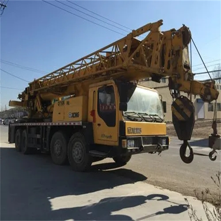 新村镇哪里有专业吊车出租